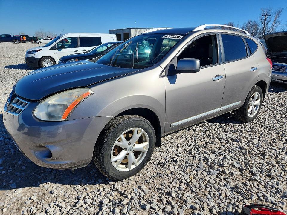 2011 Nissan Rogue s