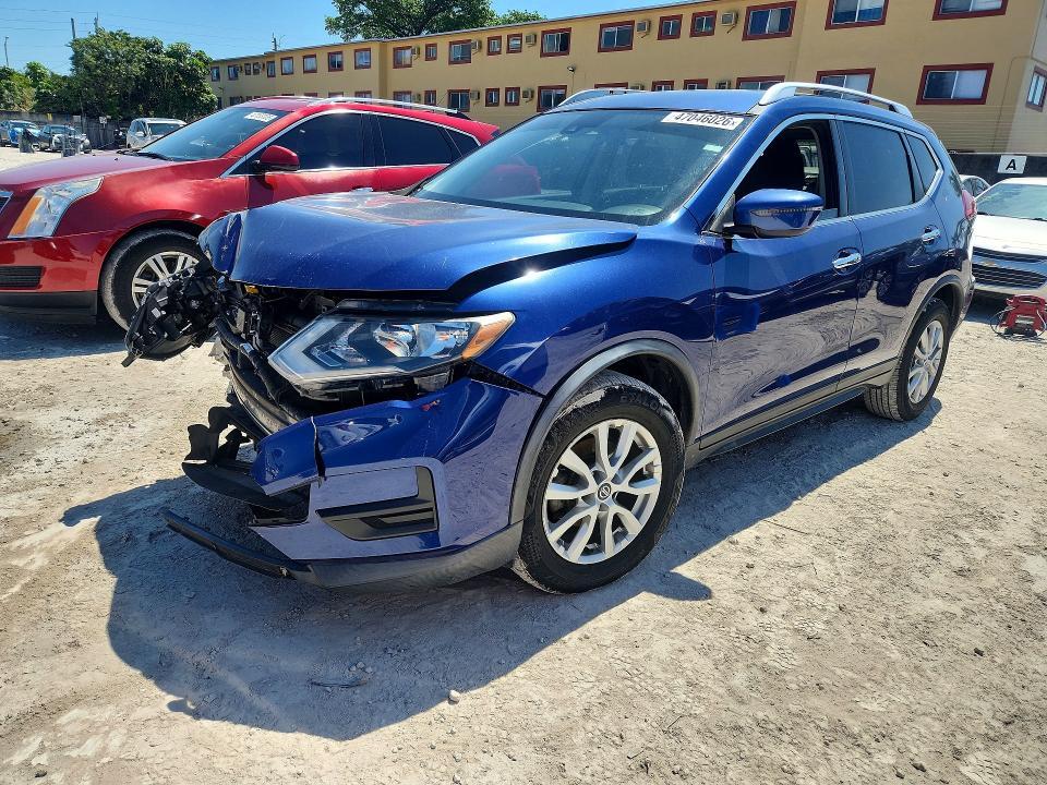 2020 Nissan Rogue sv