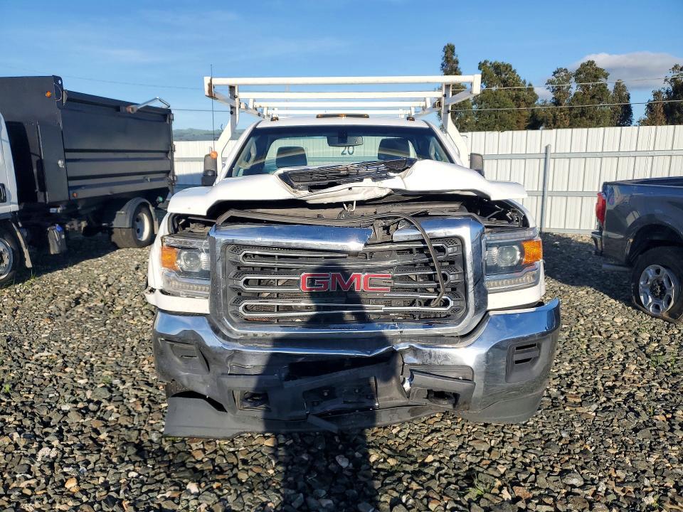 2019 GMC Sierra hd Utility / Service Truck