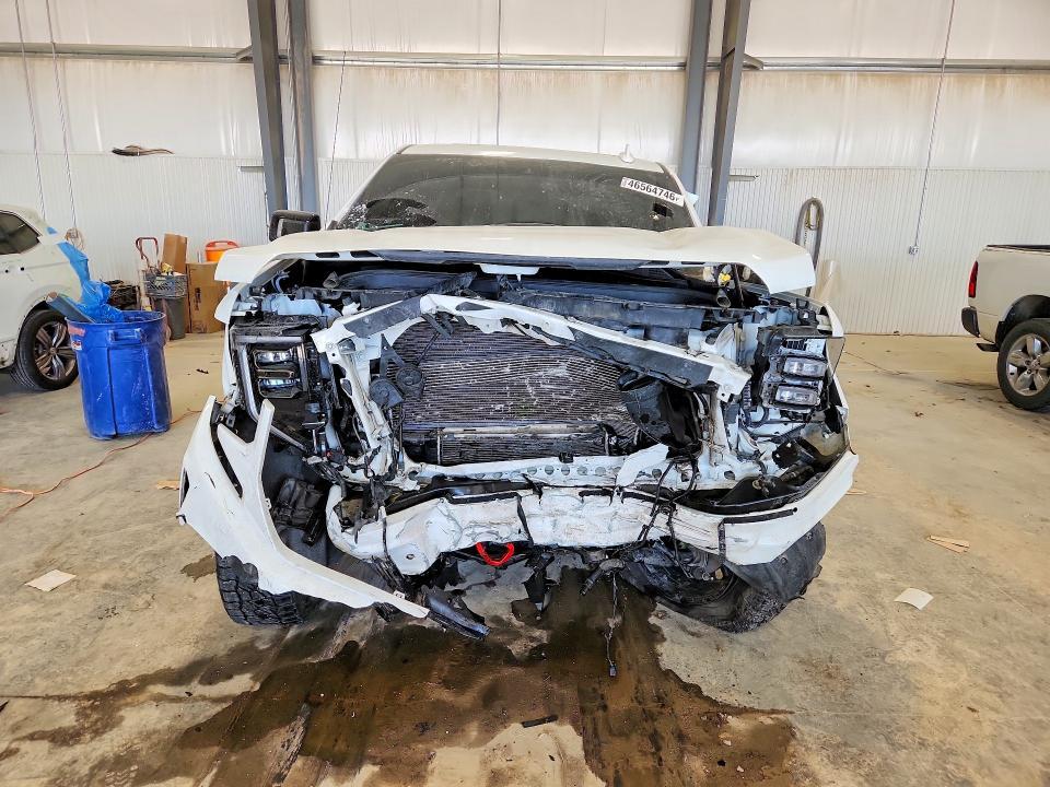 2023 GMC Sierra K1500 AT4