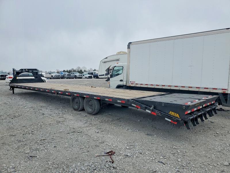 2026 Big Tex 16GN-40D5A-MRBK Equipment Trailer