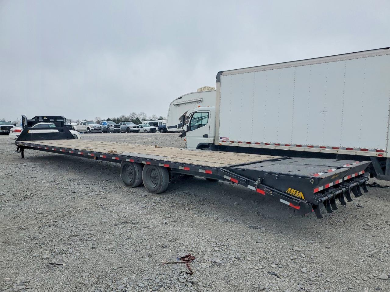 2026 Big Tex 16GN-40D5A-MRBK Equipment Trailer