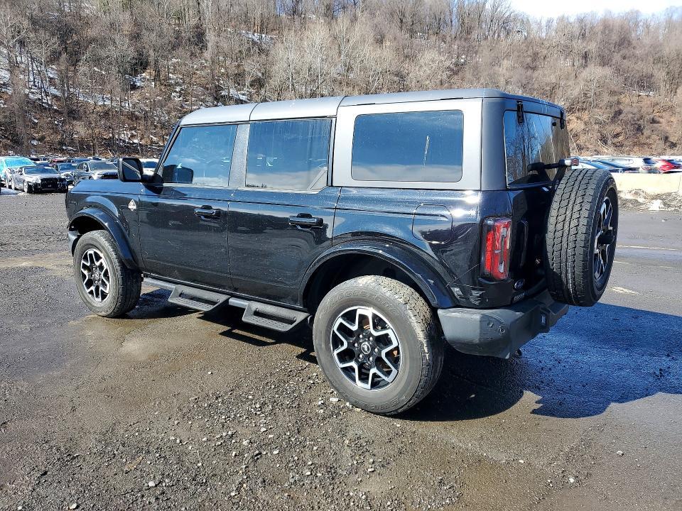 2024 Ford Bronco Outer Banks