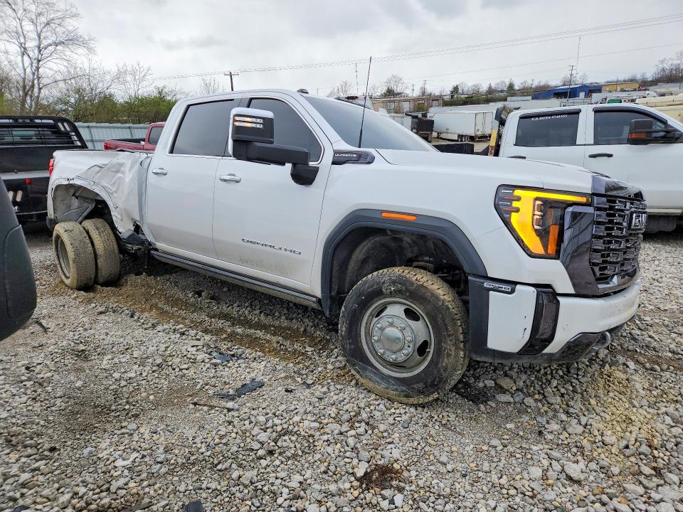 2024 GMC Sierra K3500 Denali Ultimate