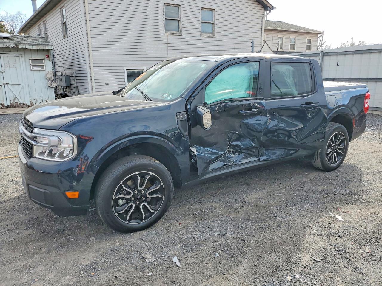 2023 Ford Maverick XL