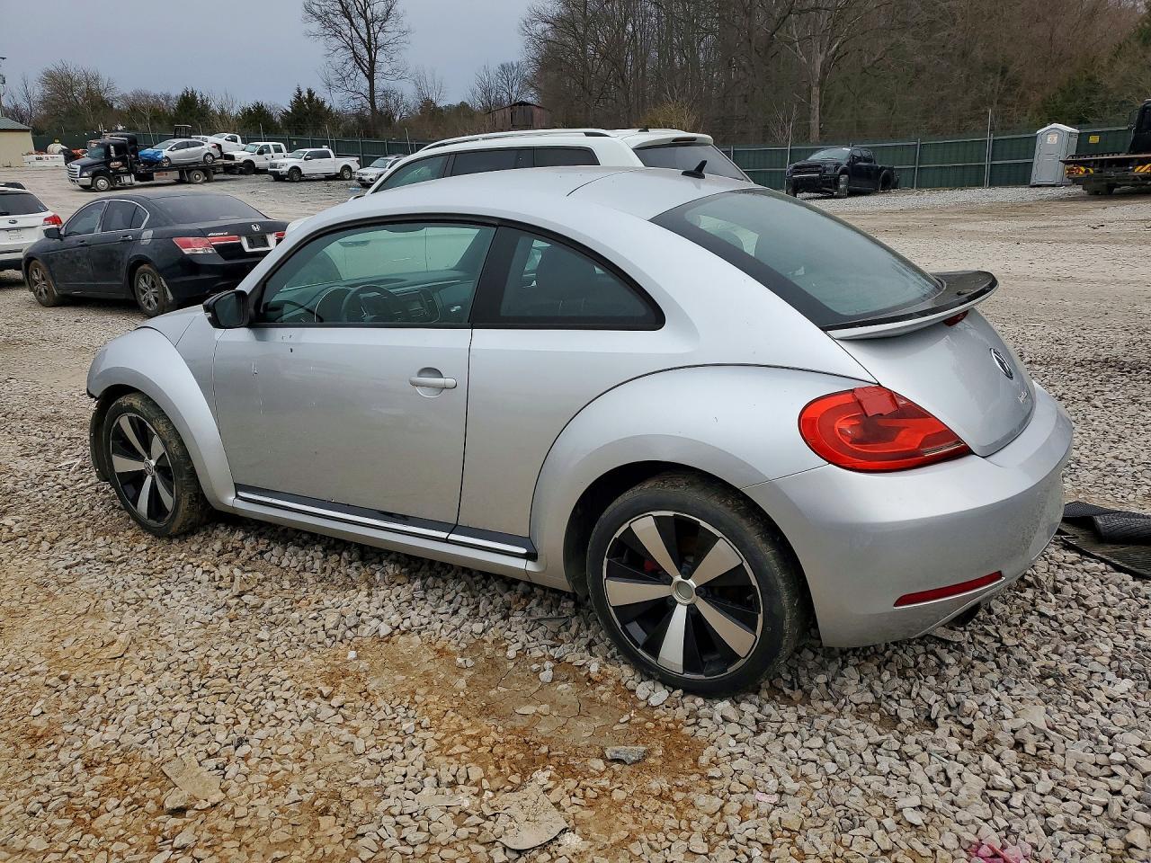 2012 Volkswagen Beetle Turbo