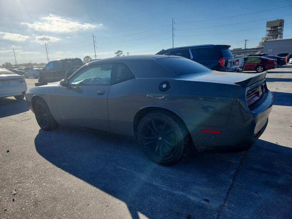 2018 Dodge Challenger sxt