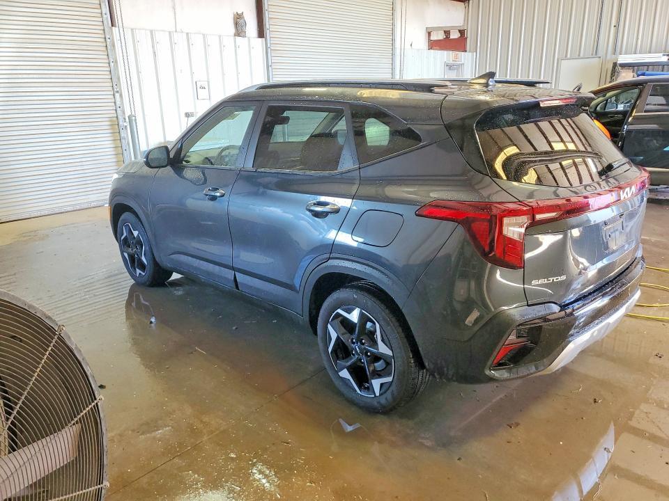 2025 KIA Seltos s