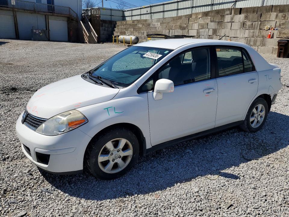 2007 Nissan Versa 1.8 s