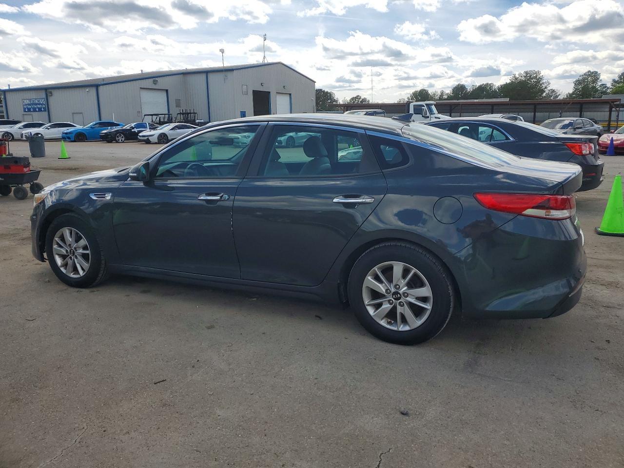 2016 KIA Optima lx