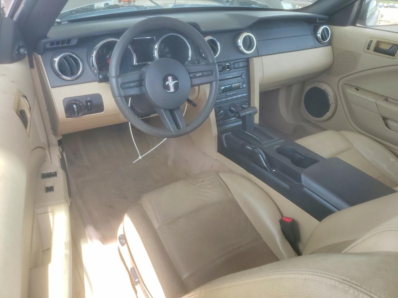 2005 Ford Mustang