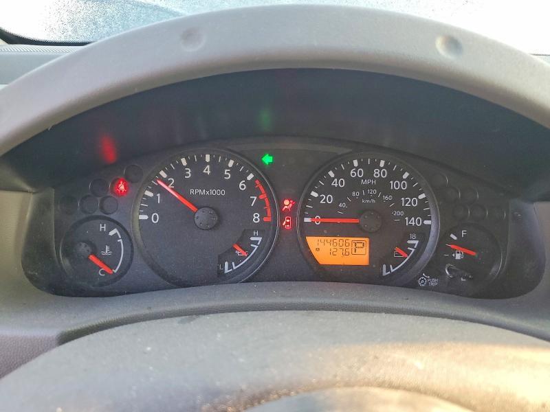 2016 Nissan Frontier sv