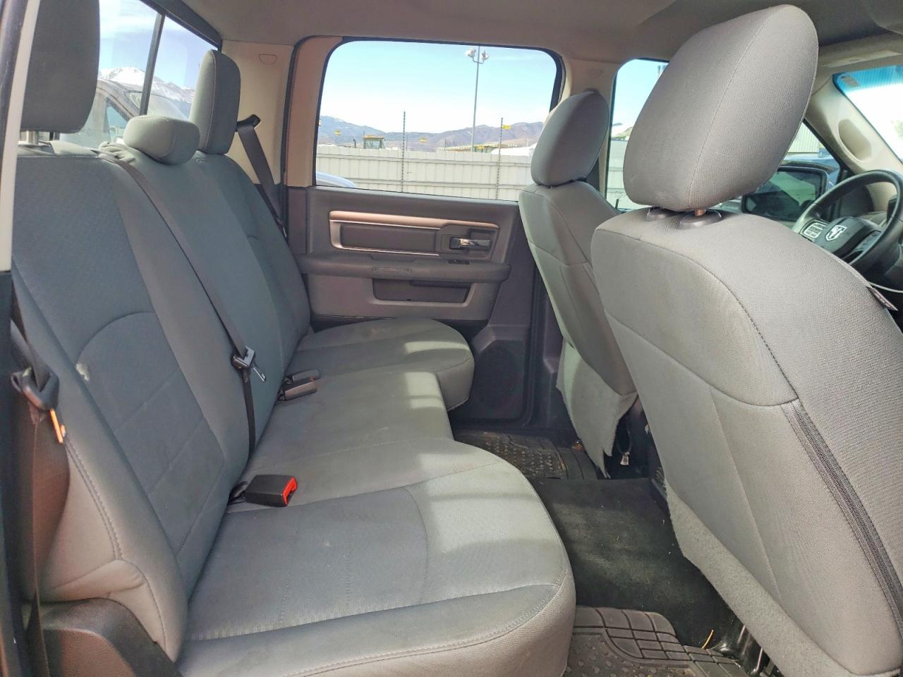2015 Dodge RAM 1500 SLT
