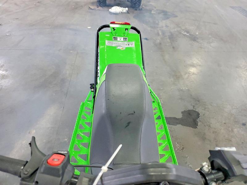 2017 Arctic Cat 2017 Arct M 8000 141 SNO PRO E