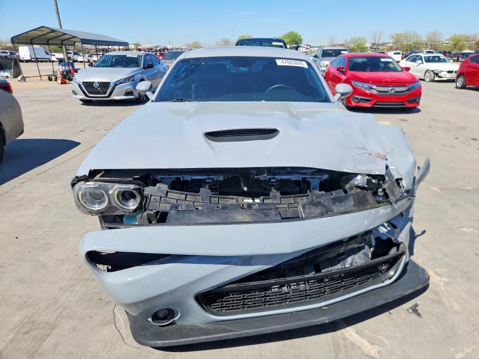 2022 Dodge Challenger gt