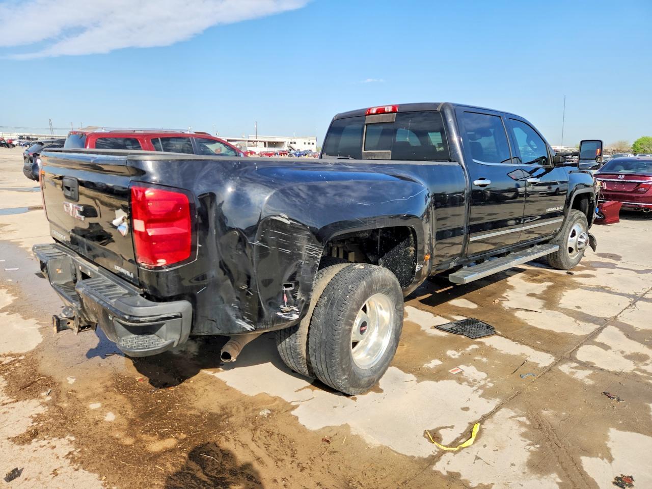 2016 GMC Sierra K3500 Denali