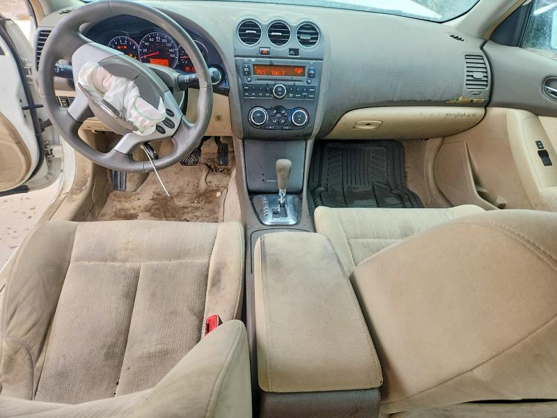 2010 Niss Altima 2.5