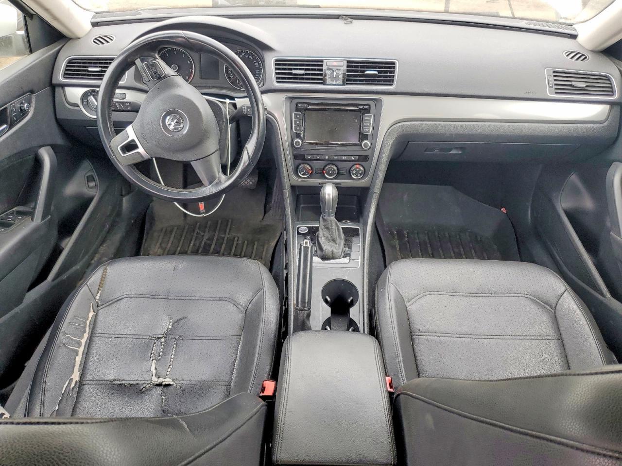 2015 Volkswagen Passat s