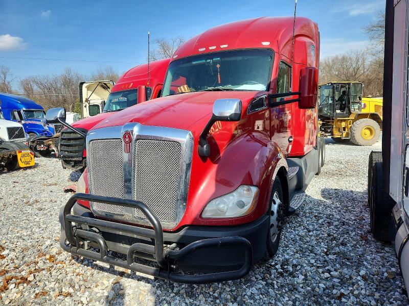 2019 Kenworth T680 Semi Truck