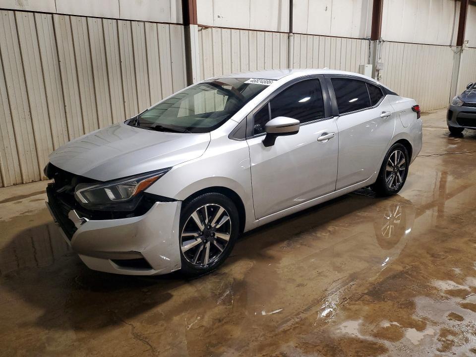 2020 Nissan Versa sv