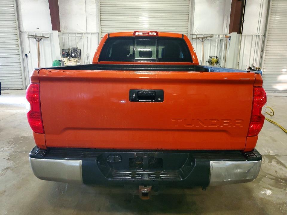 2017 Toyota Tundra SR5