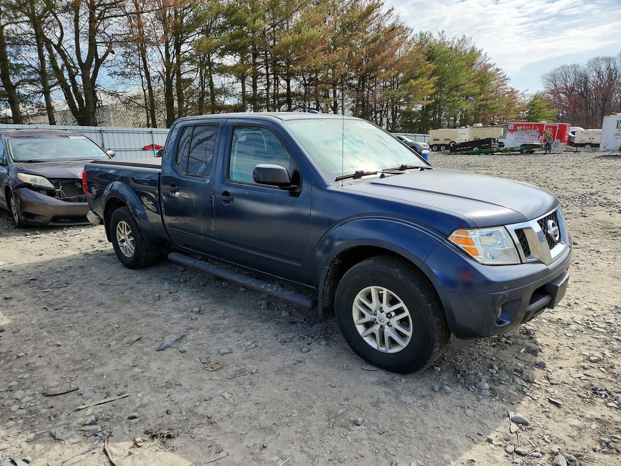 2015 Nissan Frontier SV
