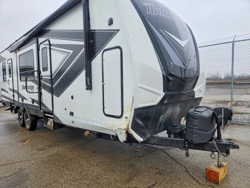 2022 Grand Desi Gn Momentum Camper