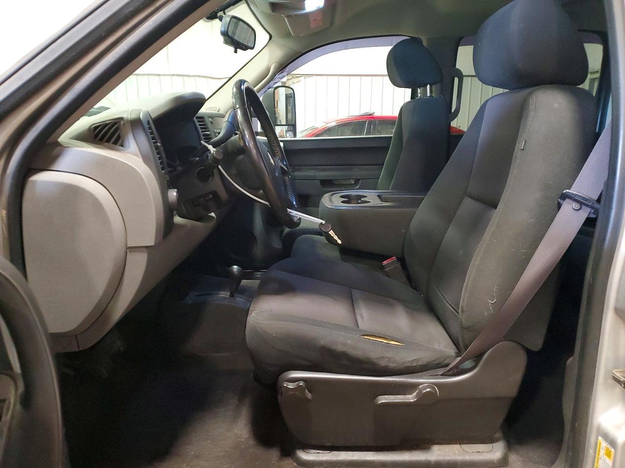 2011 Chevrolet Silverado K1500 LS