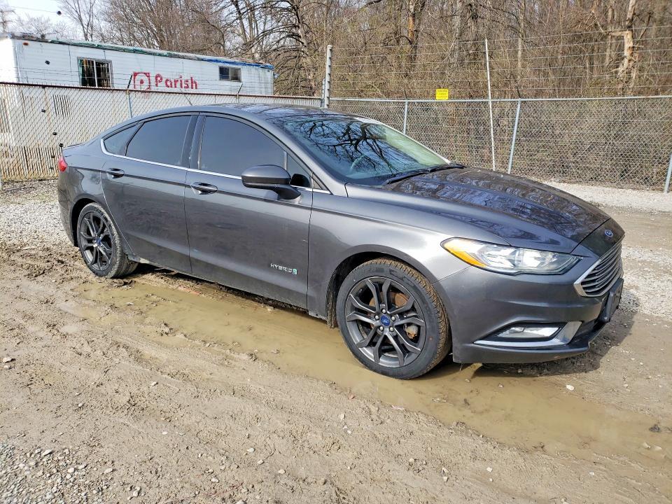2018 Ford Fusion se Hybrid