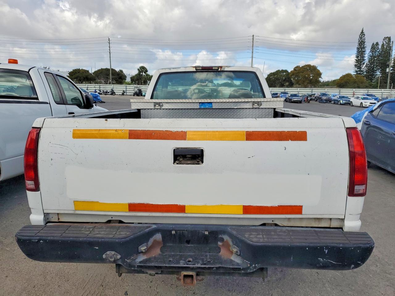1999 Chevrolet GMT-400 C2500