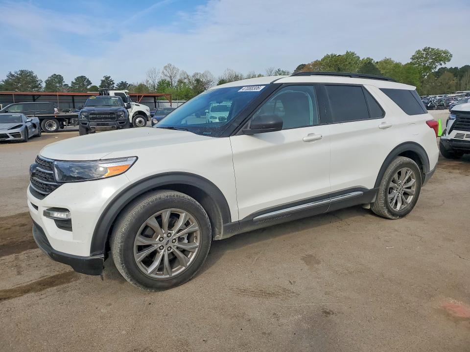 2022 Ford Explorer xlt