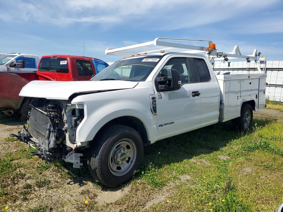 2019 Ford F350 Utility / Service Truck