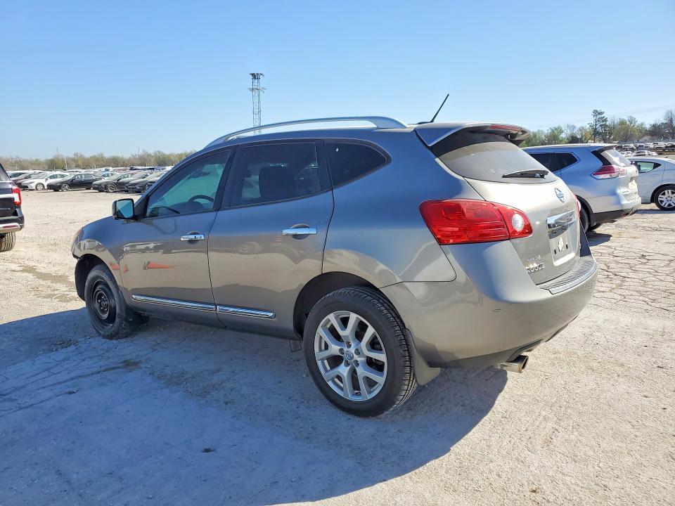 2012 Nissan Rogue s