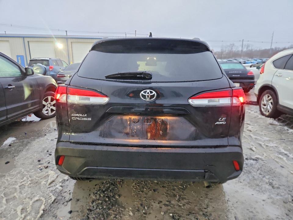 2025 Toyota Corolla Cross le