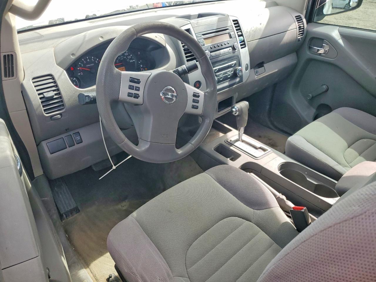 2014 Nissan Frontier S