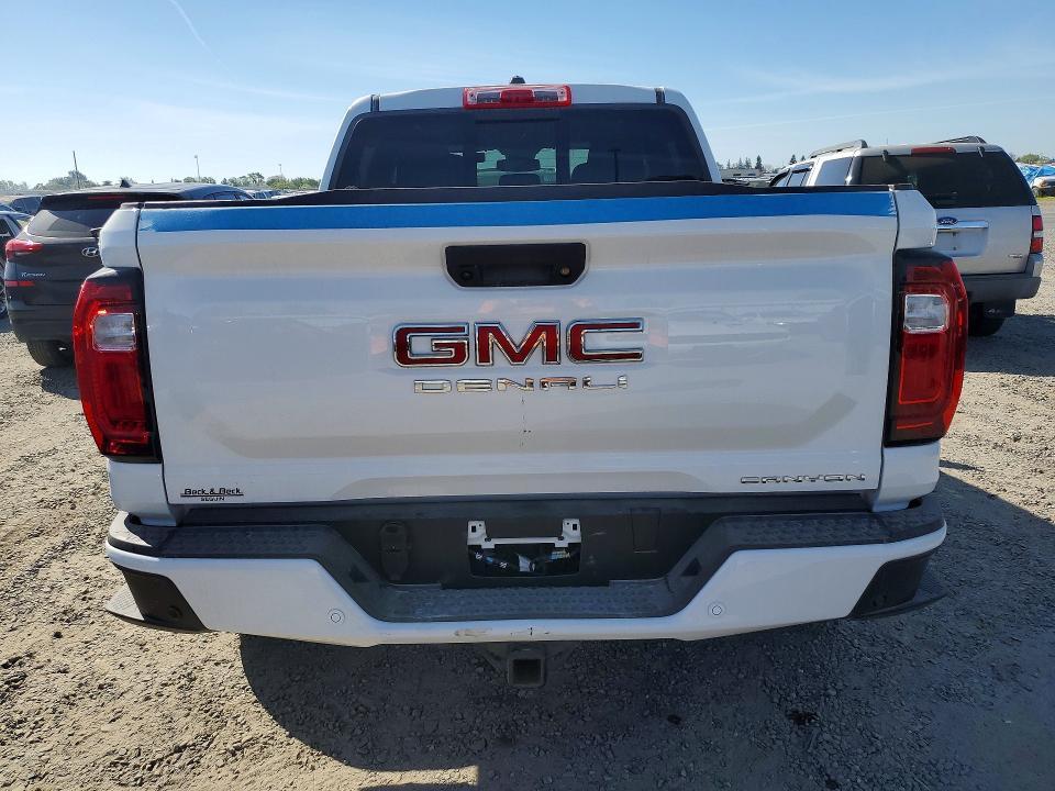 2025 GMC Canyon Denali