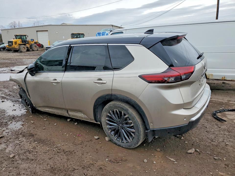 2024 Nissan Rogue Platinum