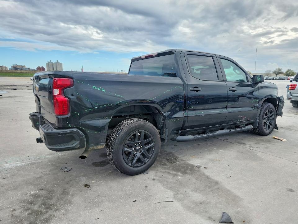 2022 Chevrolet Silverado C1500 Custom