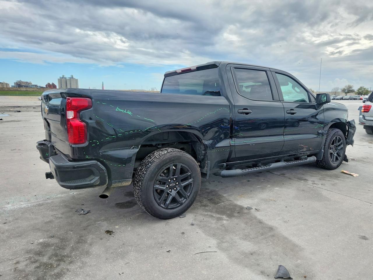 2022 Chevrolet Silverado C1500 Custom