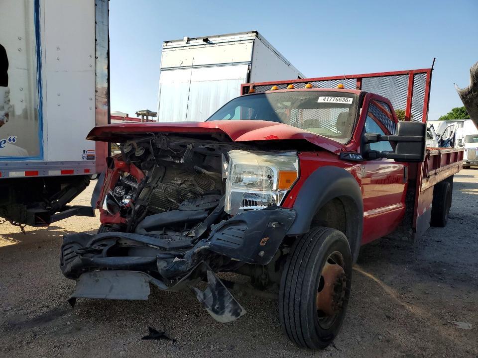 2014 Ford F550 Super Duty Flatbed Truck