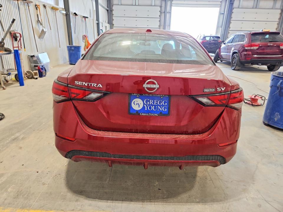 2024 Nissan Sentra sv