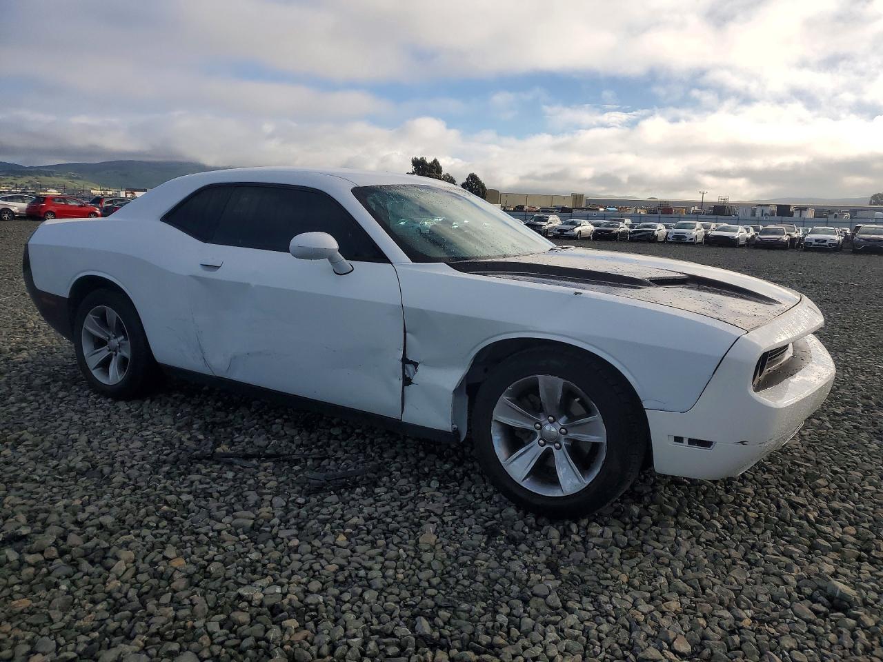 2015 Dodge Challenger sxt