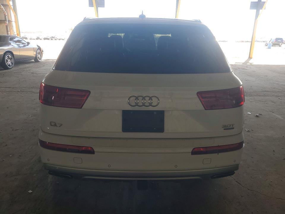 2017 Audi Q7 Premium Plus