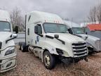 2020 Freigliner 2020 Freightliner Cascadia 126 Semi Truck