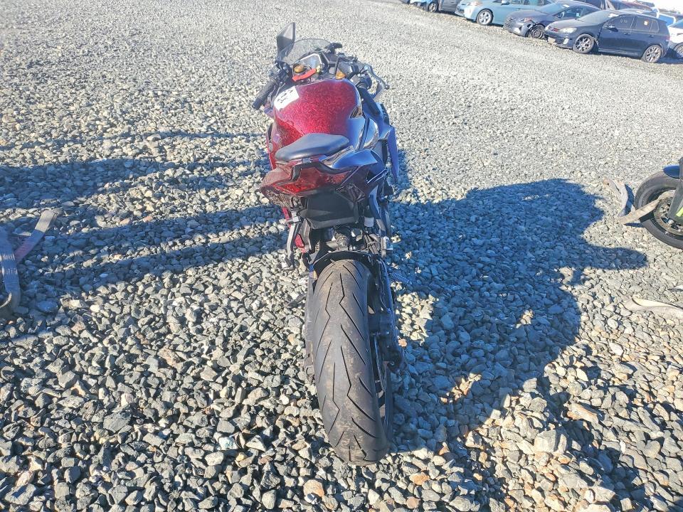 2024 Kawasaki ZX400 P