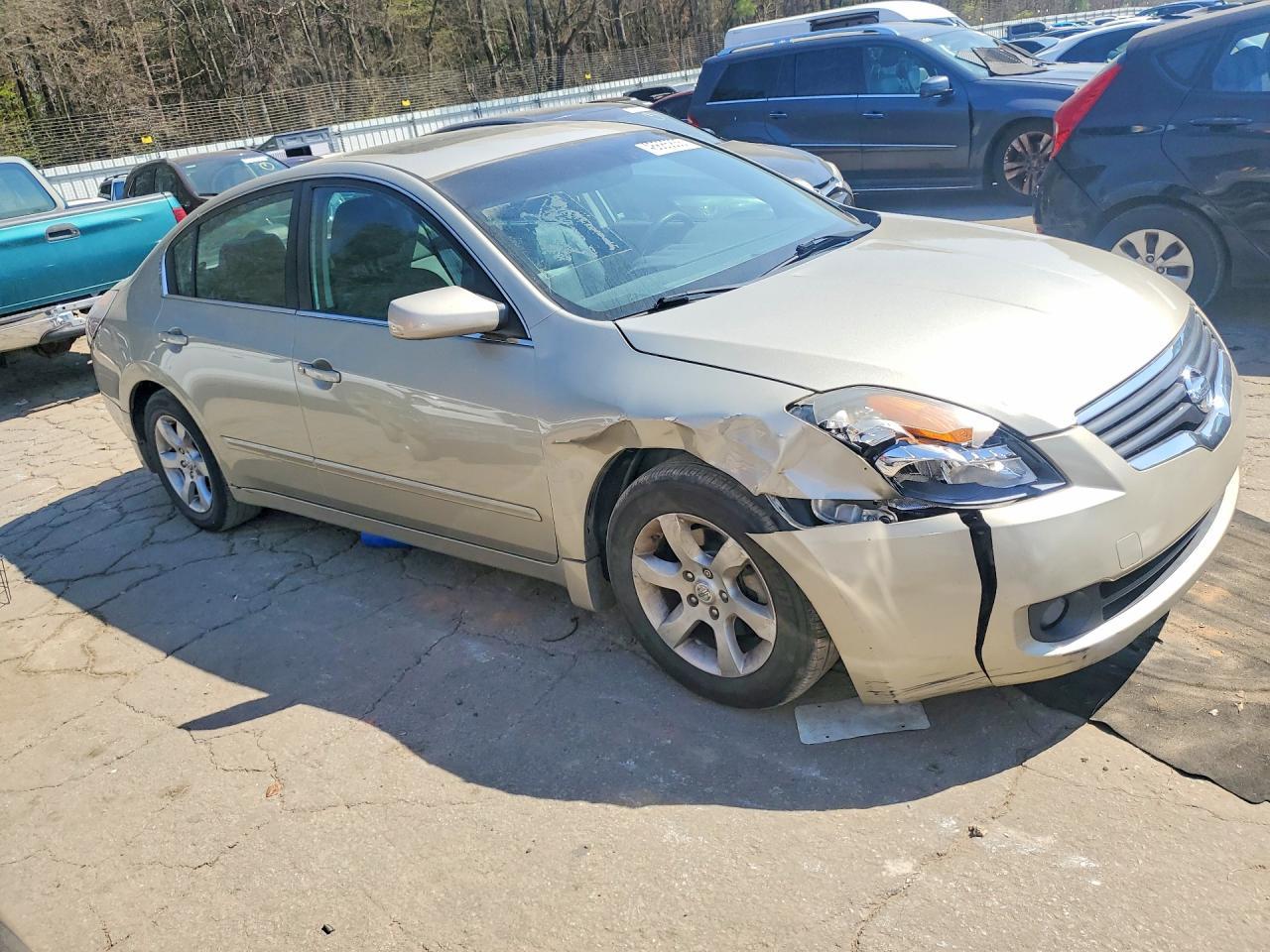 2009 Niss Altima