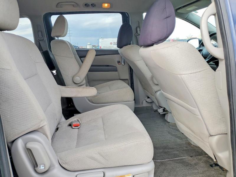 2014 Honda Odyssey lx