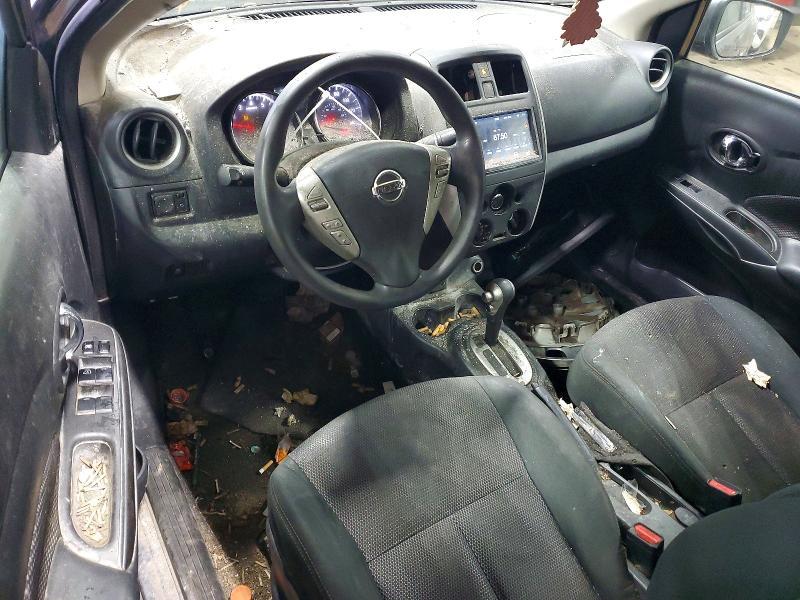 2019 Nissan Versa sv