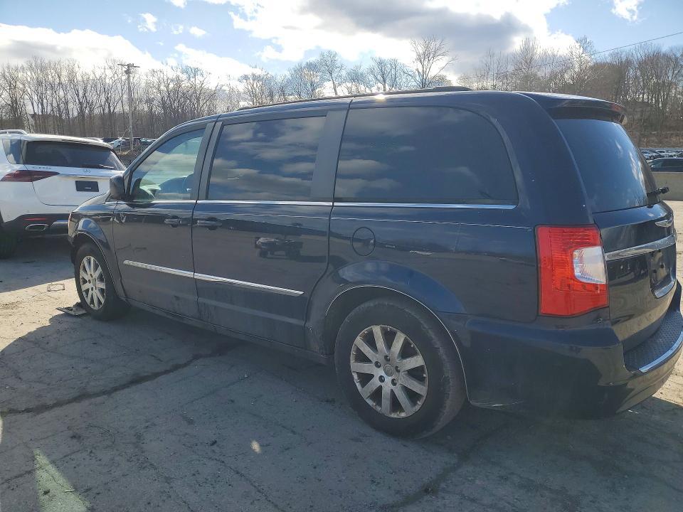 2013 Chrysler Town & Country Touring