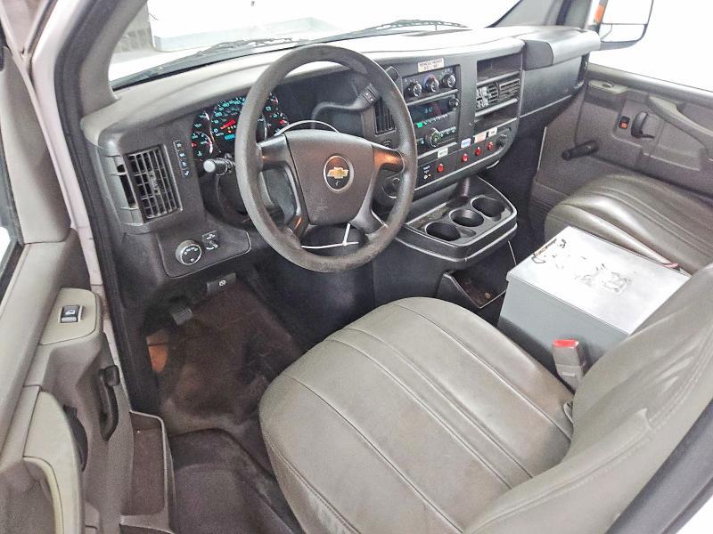 2013 Chev Express G2500